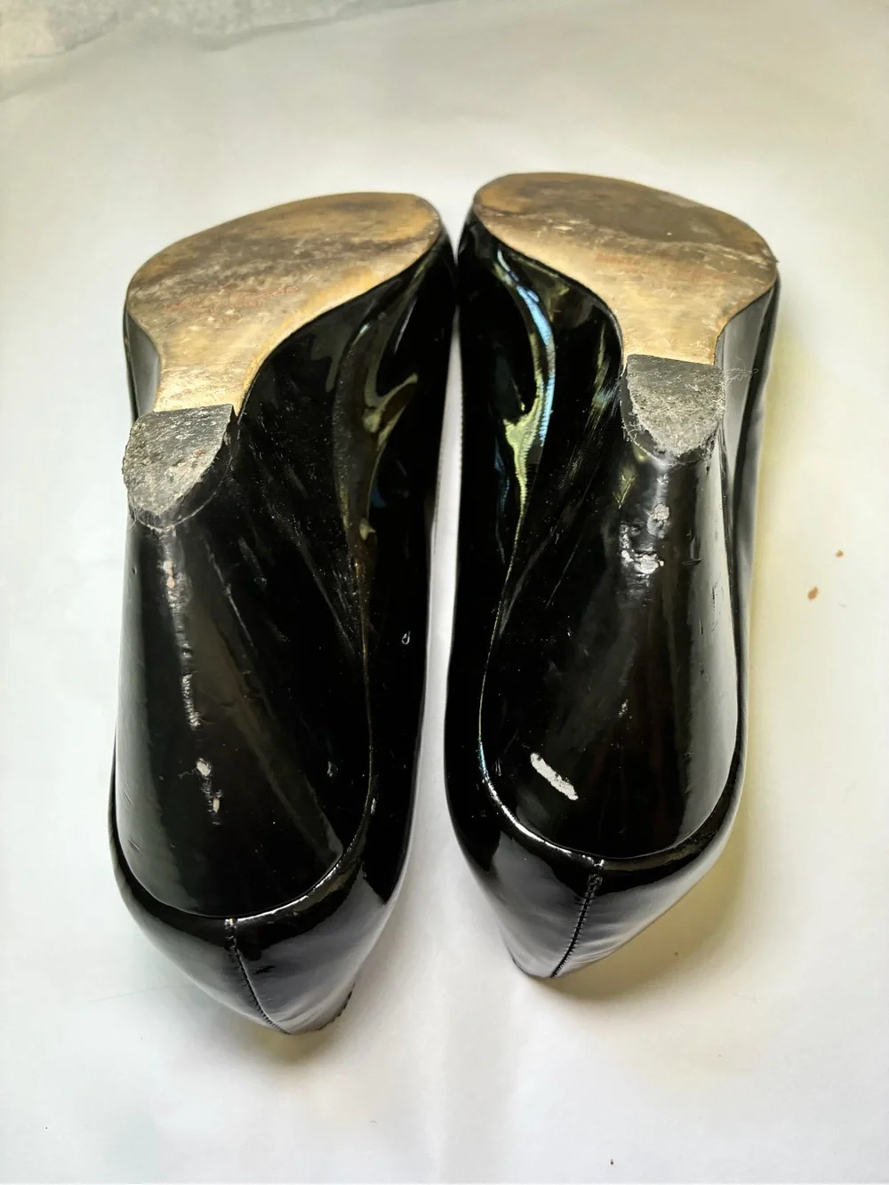 kate spade size 11 Two-Pair Bow-Accent Peep Toe wedge heels in Nude and Black